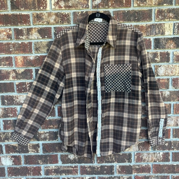 POL Oversized Brown Plaid Shirt Tunic Fall Boho Lace Detail Button Up Small S - Picture 9 of 9